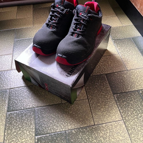 Wurth S3 new safety shoes size 40