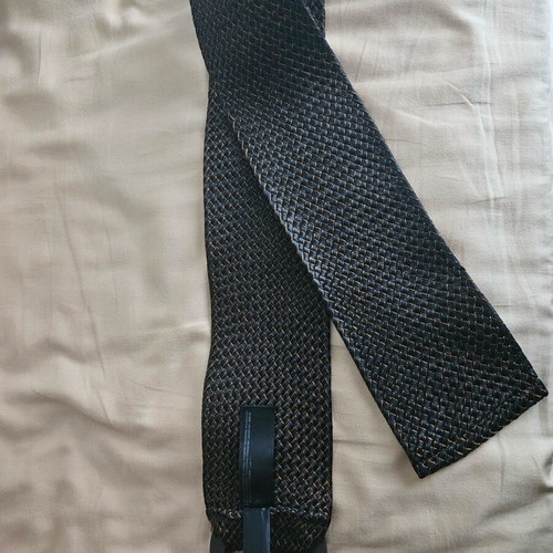 Zara wide belt dark brown like new with wooden buckle