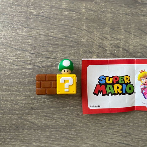 Super Mario Kinder Joy base new