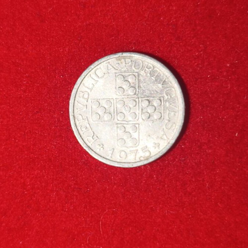 Portugal 10 Centavos Coin used