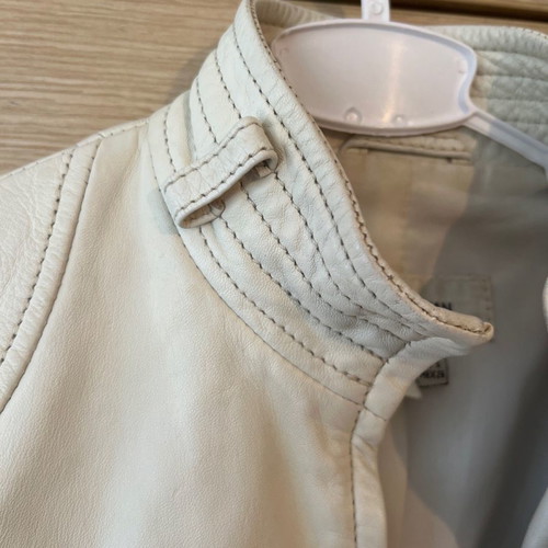 Zara women's leather jacket cream like new, size S