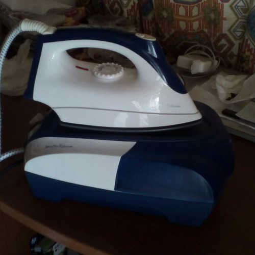 Juro Pro platinum aj-2106c Refill steam ironing system used
