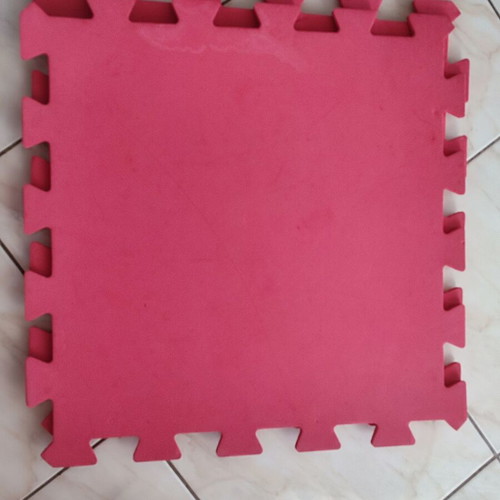ELC play mats used, set of 7, red and orange
