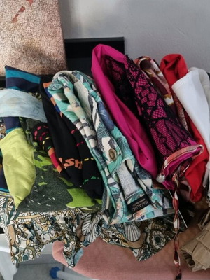 Clothes like new, dresses, trousers, jacket, blouses
