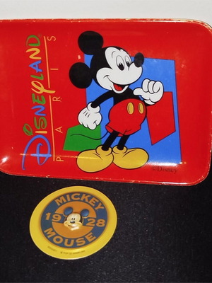 Eurodisney σουβενίρ μεταχειρισμένο, πιατάκι και μαγνητάκι