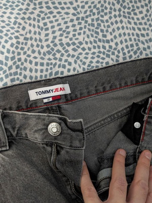 Tommy Jeans Grey Dad Jeans like new, size M