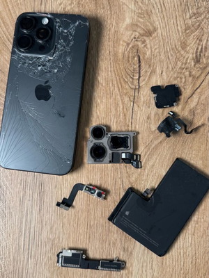 iPhone 15 Pro Max parts used with 88% battery and camera