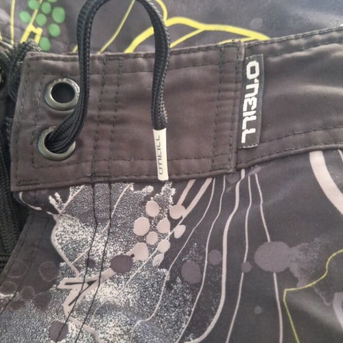 O'Neill Bermuda swim shorts like new, size L, black and green