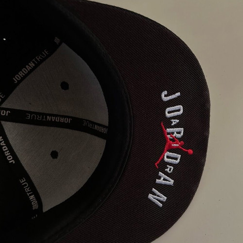 Jordan hat like new