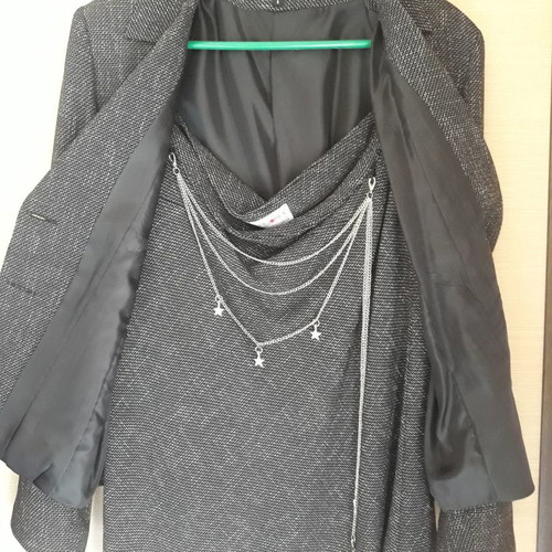 Gray suit used, jacket size 5, skirt size 54