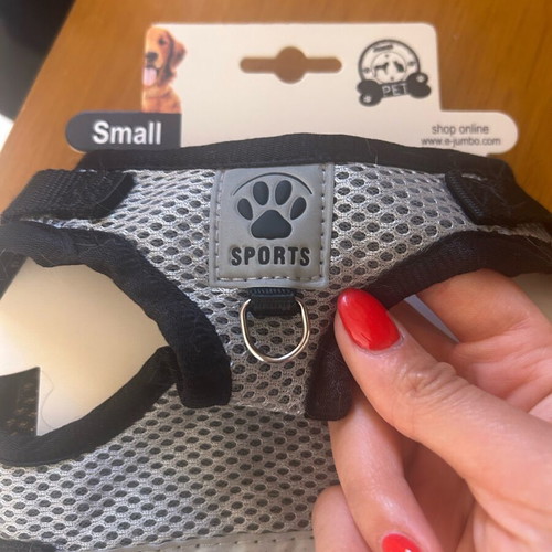Leash new, body-hugging design