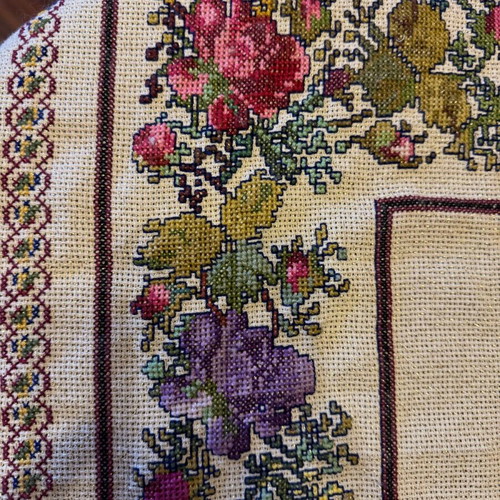 Handmade cross-stitch embroidery 1.40×1.40 m with swallows and flowers