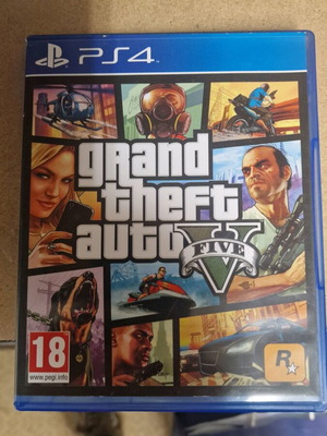 GTA5 PS4 like new with map