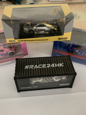 Diecast 1/64 Tarmac R8 LMS new, set