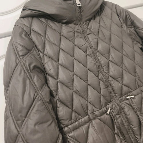 Women's long quilted coat DOCA size M like new, brown/gray
