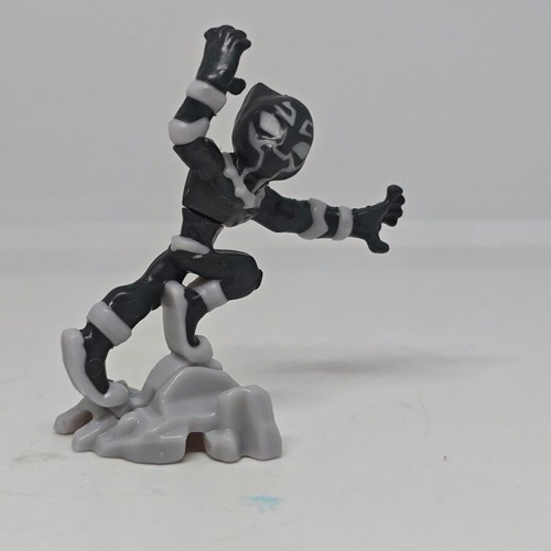 Black Panther Marvel Kinder Joy figure like new