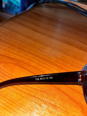 Dior sunglasses like new