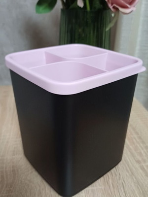 Tupperware spoon holder in two colors, new