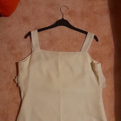 White sleeveless top muslin, new, size M