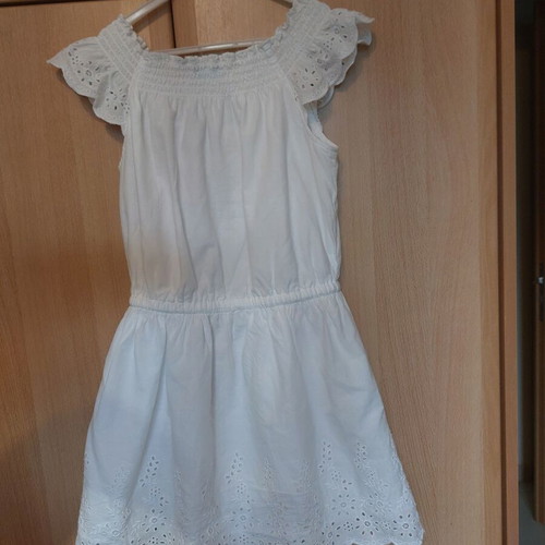 Benetton white dress for girl 7-8 years like new with lace details