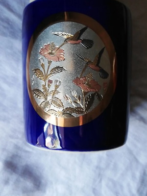 Japanese vase used with chokin technique, blue