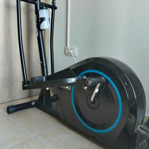 Elliptical trainer, 120 kg capacity