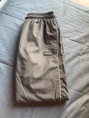Mckenzie trackpant σαν καινούργιο, μέγεθος small