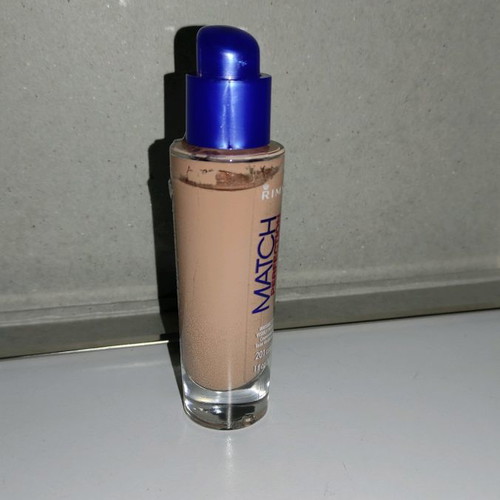 Rimmel classic beige make up used, medium coverage