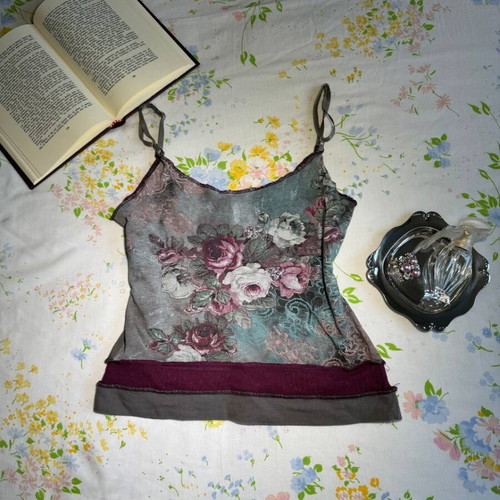 Morgan grunge sleeveless shirt with rose design like new, gray and purple