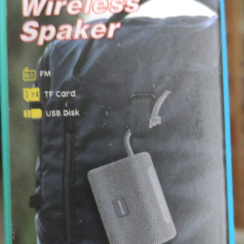 Bluetooth USB speaker new with FM radio and 500 mAh battery