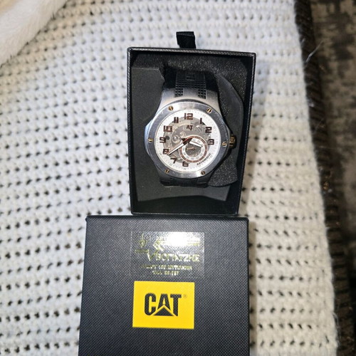 CAT wristwatch like new, steel and rubber strap