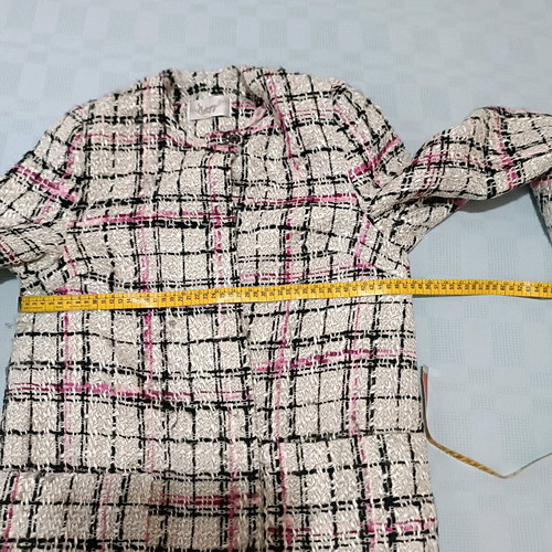Coat used, no collar, fastens with studs, size M, white multicolor