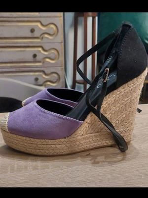 Wedge platforms new unworn, black and purple, size 41
