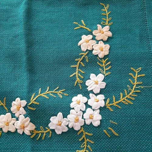 Embroidered handmade table linen in dark green like new