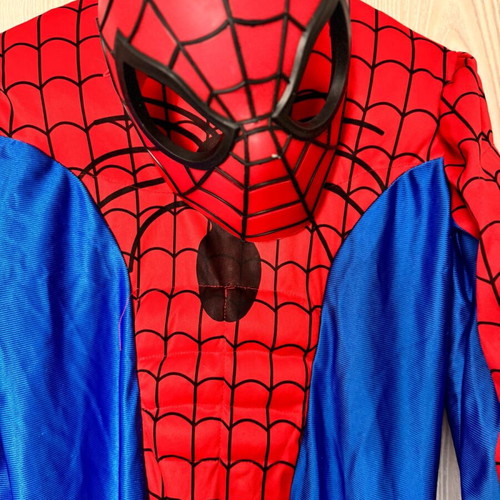 Spider-Man costume with mask and gloves used for age 6