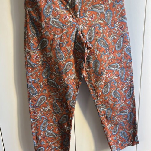 Barrel Leg Jeans Talbots M EU 38 like new, colorful paisley