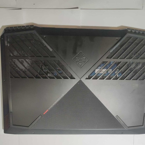 HP Omen 15-DC i7-8750H GTX 1060 gaming laptop used, defective board and cracked screen