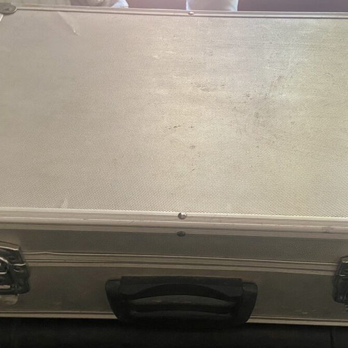 Paco Power Inverter 12V DC to 230V AC 1200W like new