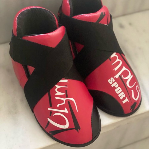 Taekwondo Pointfighting Shoes with Carbon Fiber PU Olympus new