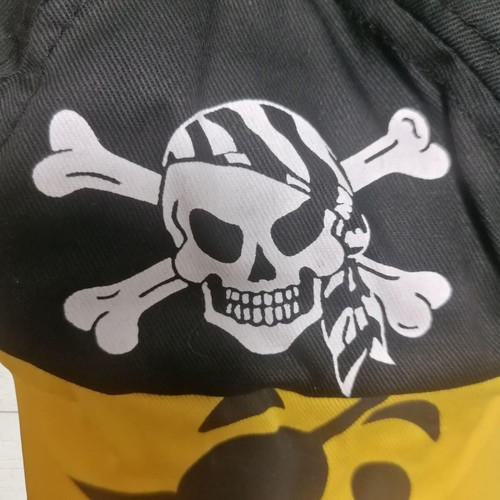 Kids Pirate Smiley Hat new, yellow and black, size 56