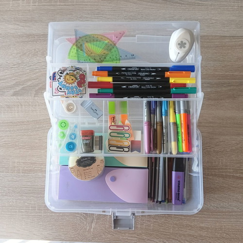 Stationery kit like new with 50+ pieces