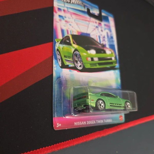 Hot Wheels Nissan 300ZX Twin Turbo new, 90s Street Scene