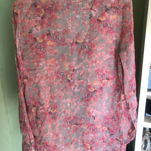 Liu Jo silk shirt new, size M, pink with Japanese garden pattern