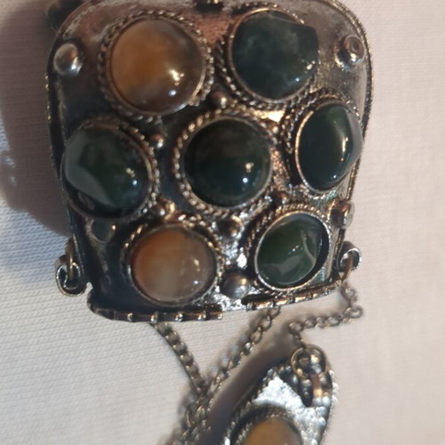 Ethnic necklace with semi-precious stones, like new vintage perfume box locket