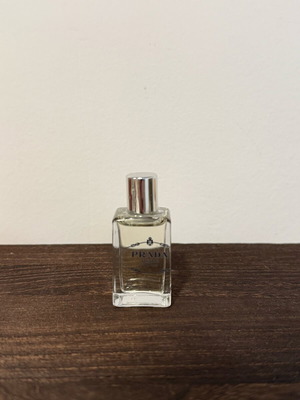 Prada Infusion d Iris mini perfume 5 ml new, official tester