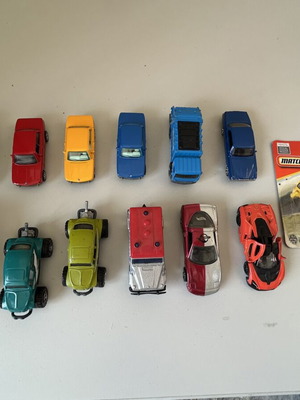 Matchbox μεταλλικά αυτοκινητάκια και μία Majorette McLaren μεταχειρισμένα