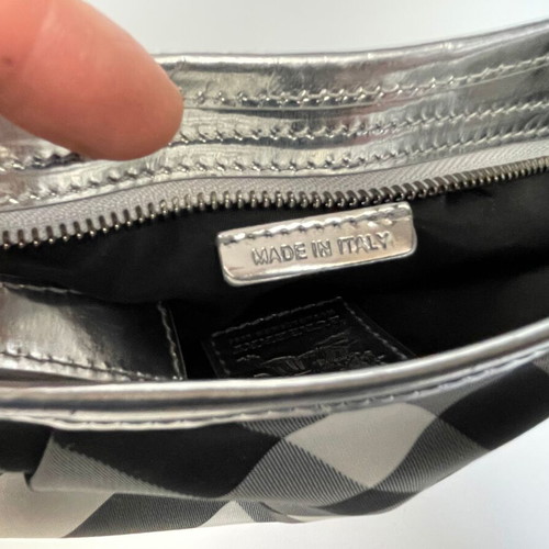 Burberry small shoulder bag like new, gray and silver