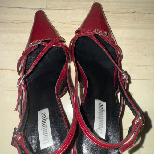 Dominique leather slingback shoes like new, burgundy