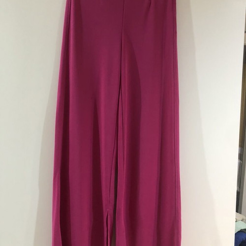 Bershka fuchsia wide-leg pants like new with inner slits