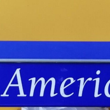 Americana metal chocolate box like new